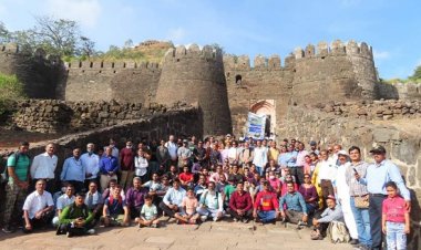 लॉक डाउन नंतरचा पहिला हेरिटेज वॉक दौलताबाद किल्ला