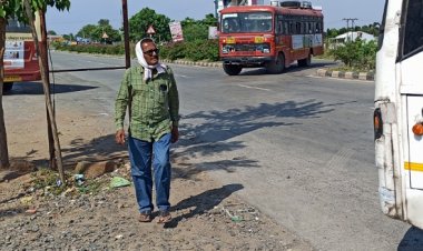 प्रवाशांचे जीव धोक्यात घालून रॉंग साईड चालविल्या जातात एसटी बसेस : कंडक्टर ड्रायव्हरला फुकटचे जेवण, डेपो मॅनेजर साठी १०० रुपये?