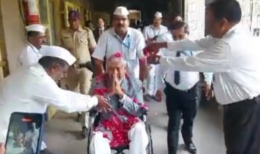 मुस्लिम व्यक्तीचा सन्मान मुस्लीमेतर लोक करतात तेंव्हा..