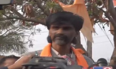 आज सकाळी जरांगे पाटलाला मूर्ख बनवण्यात आले की ते बनले?