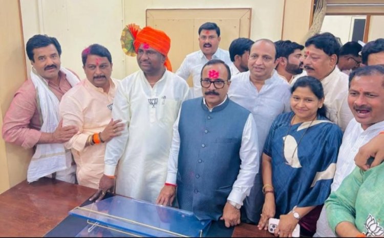 जिल्हा परिषदेत ‘मैत्री’चा बुरखा फाडला! भाजपाची एकहाती सत्ता; महायुतीत उघड फुट