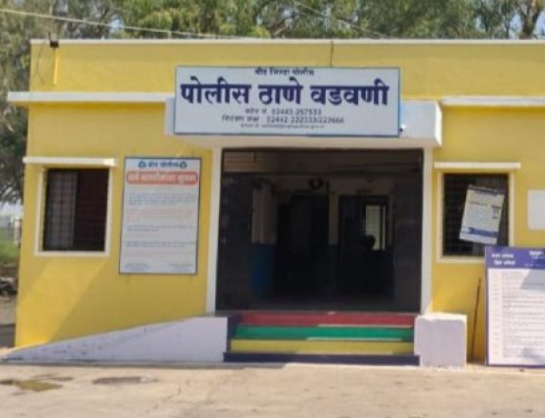 रक्षकच भक्षक! पतीविरोधात तक्रार घेऊन आलेल्या महिलेवर उपनिरीक्षकाचा बलात्कार; गुन्हा दाखल होताच आरोपी फरार